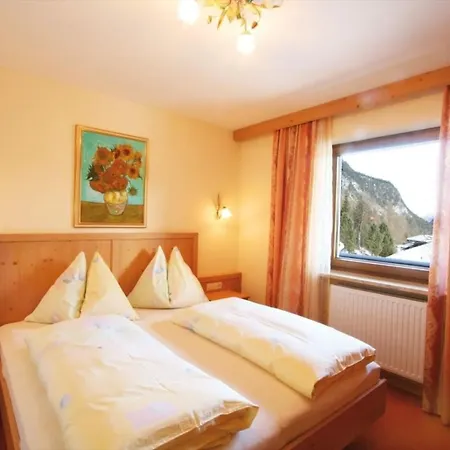 Chalet Villa Josi Superior Appartement 12 公寓 洛伊塔施